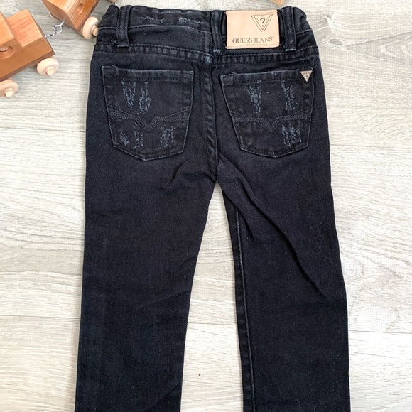 Guess Jeans 3T Toddler Destroyed Black Skinny Jeans NWOT - Picture 2 of 3